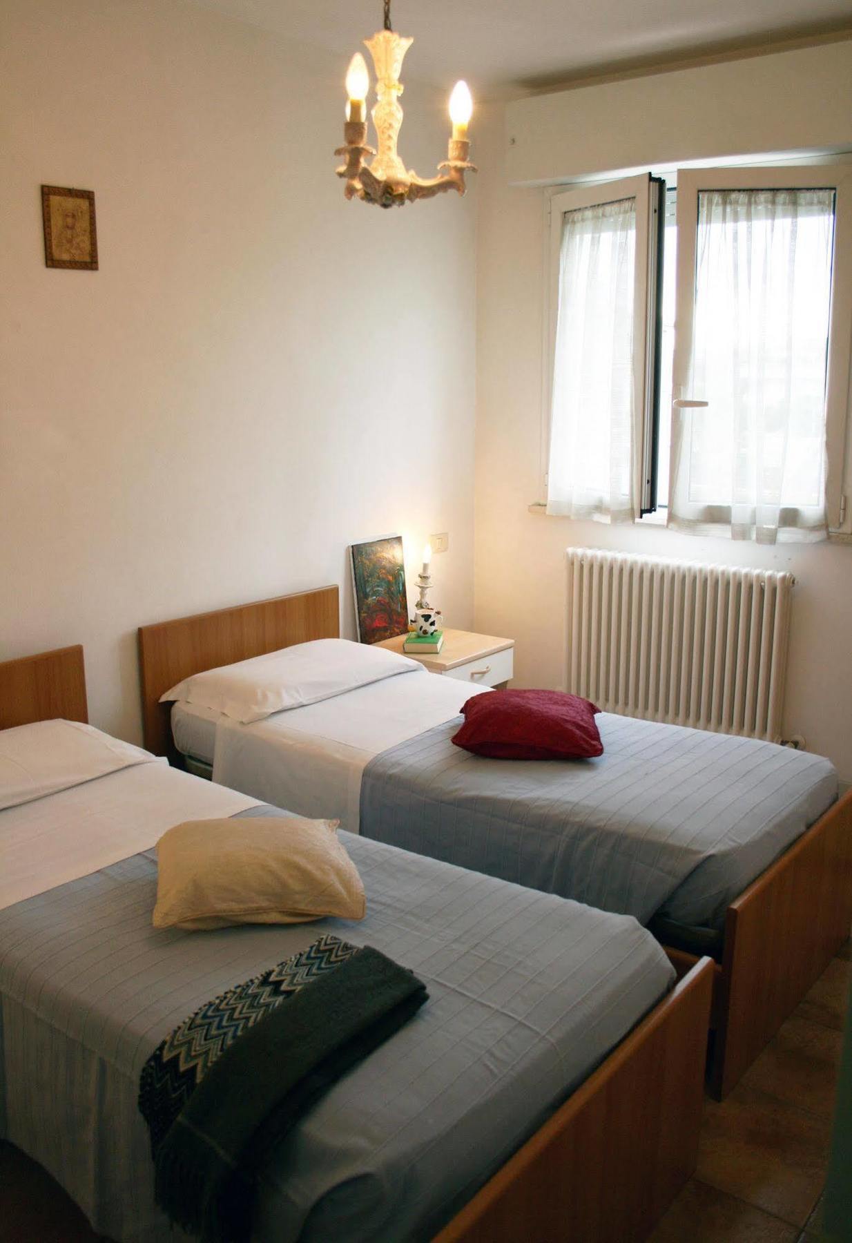 Residenza Manuela Daire Riccione Dış mekan fotoğraf