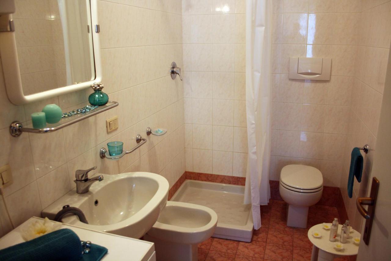 Residenza Manuela Daire Riccione Dış mekan fotoğraf
