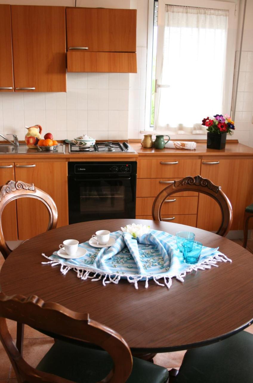 Residenza Manuela Daire Riccione Dış mekan fotoğraf