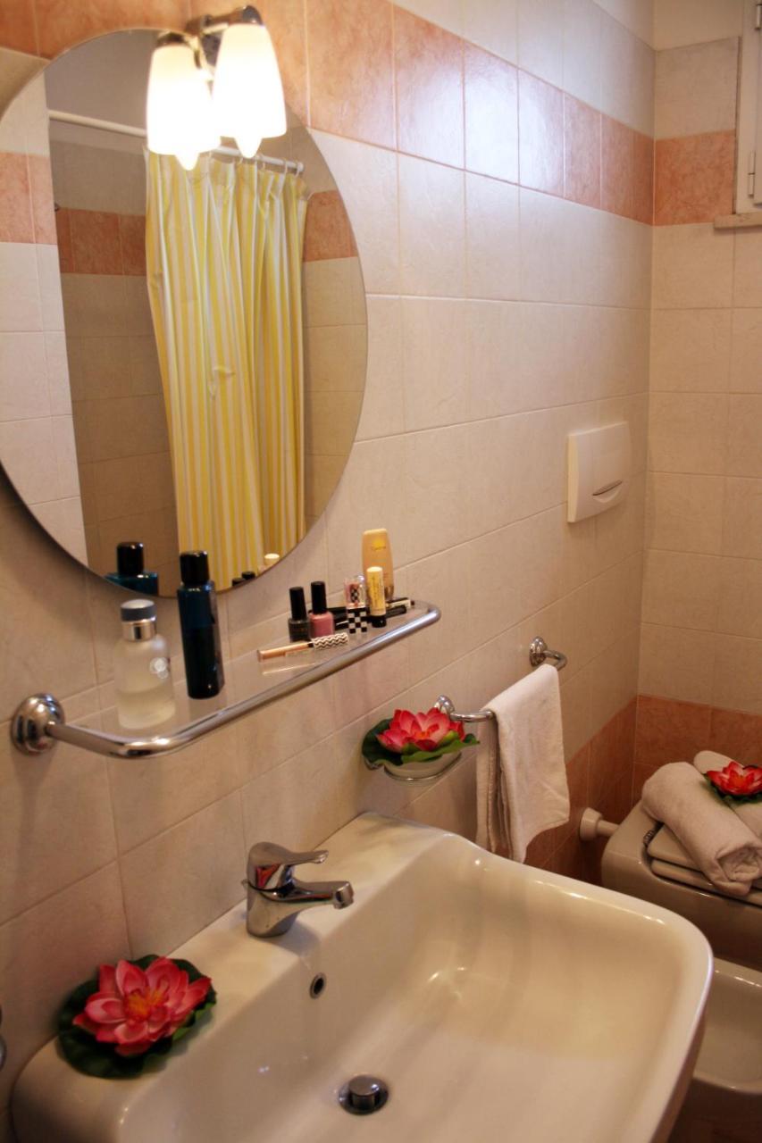 Residenza Manuela Daire Riccione Dış mekan fotoğraf